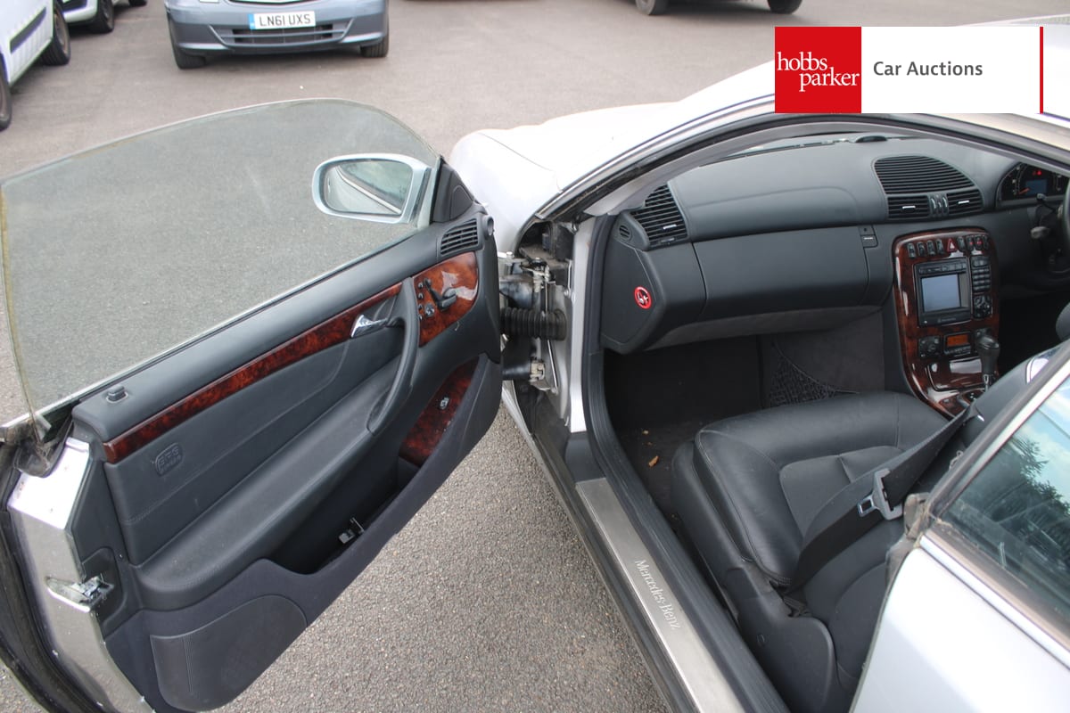 MERCEDES CL500 AUTO C215 image 15