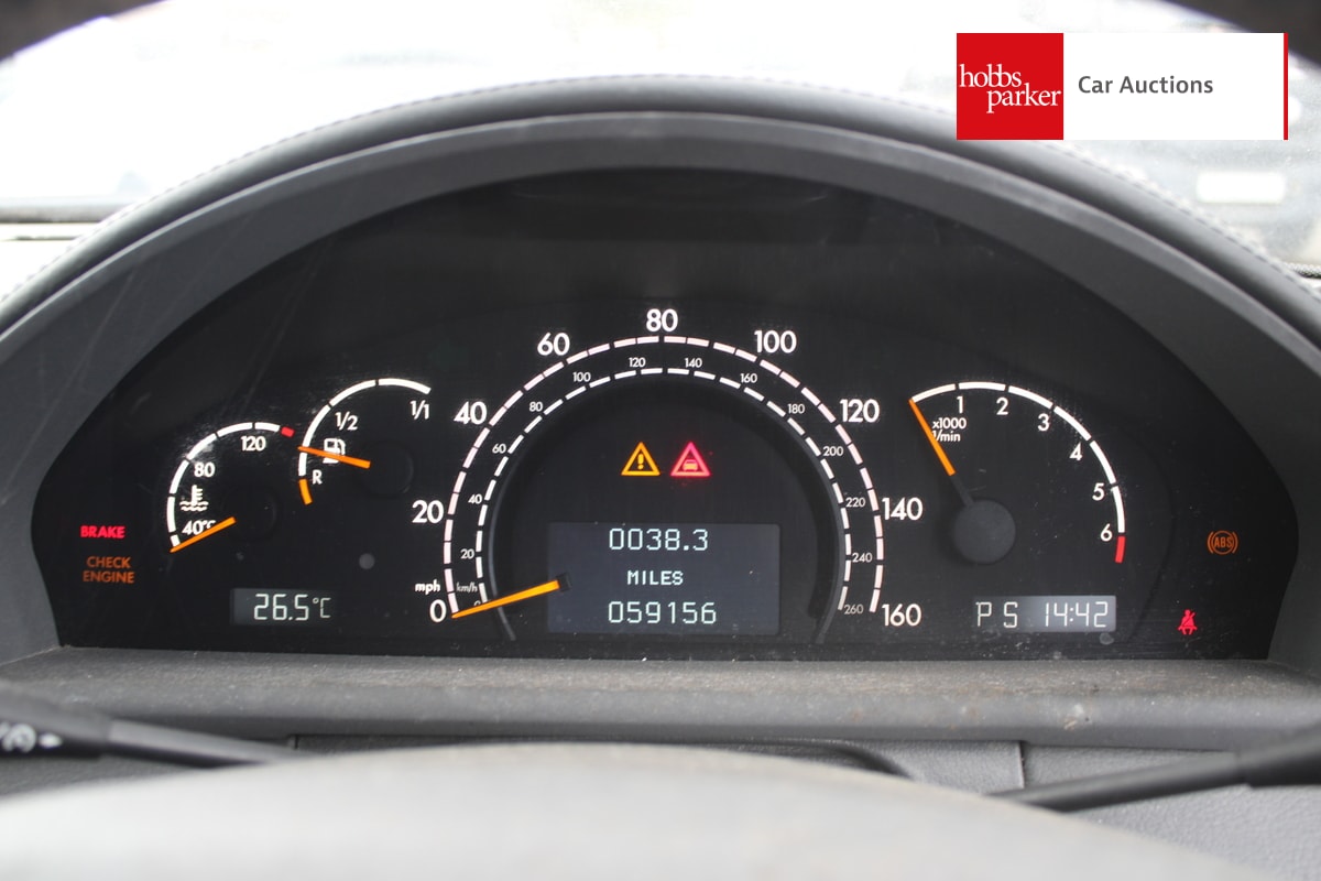 MERCEDES CL500 AUTO C215 image 23