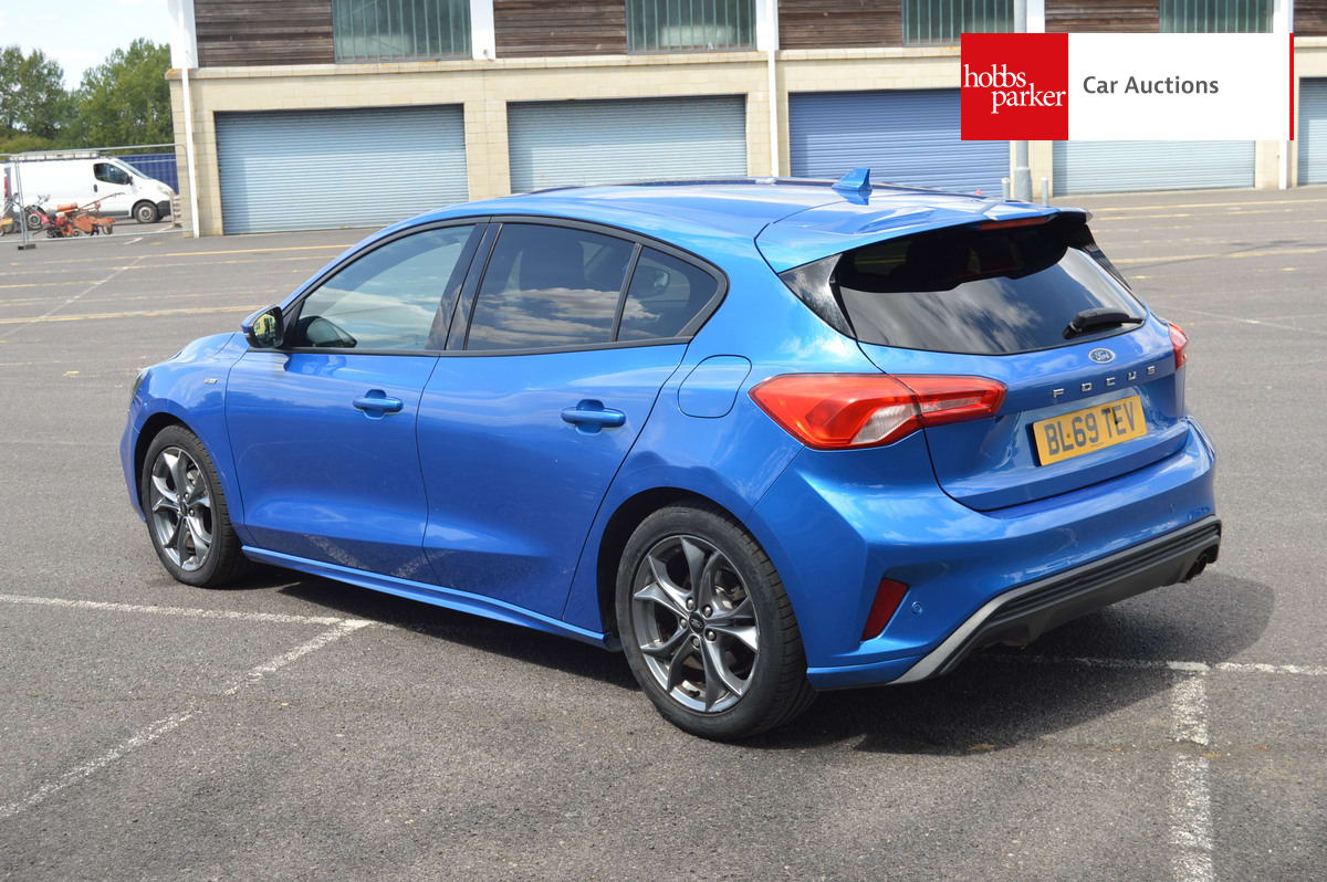 FORD FOCUS ST-LINE image 5