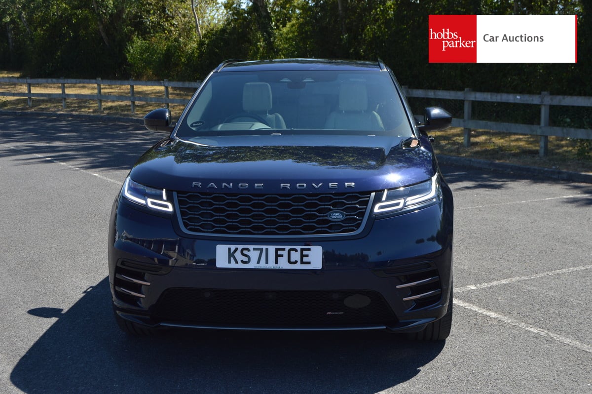 LAND ROVER RANGE ROVER VELAR R-DYN H image 8