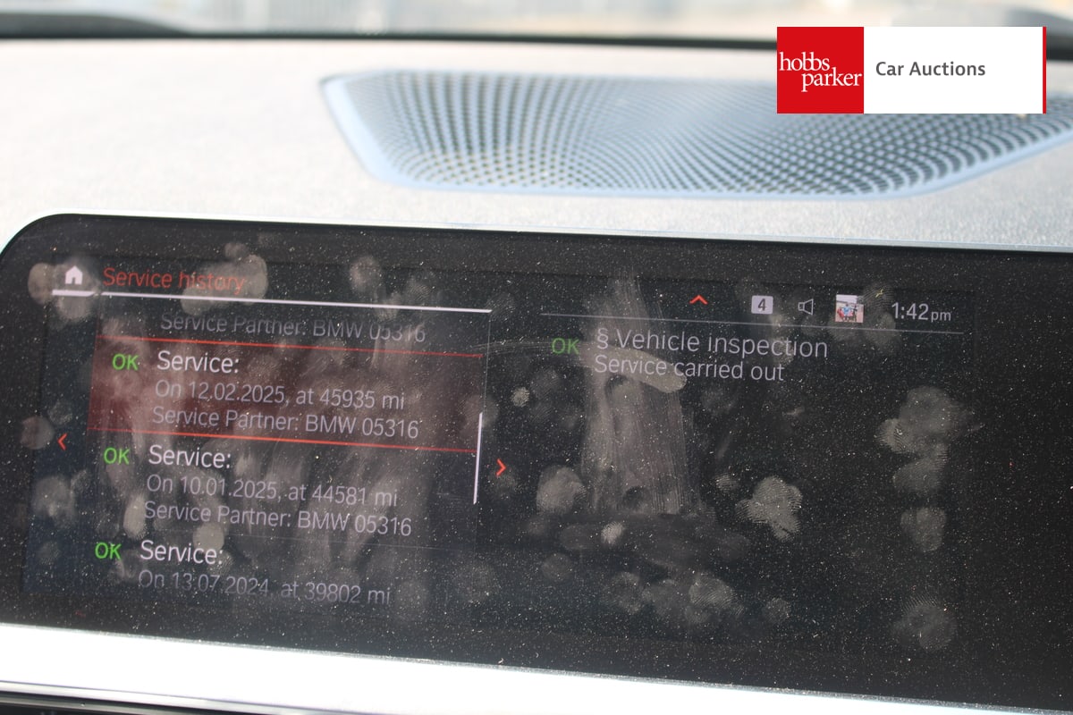 BMW 320I M SPORT AUTO image 19