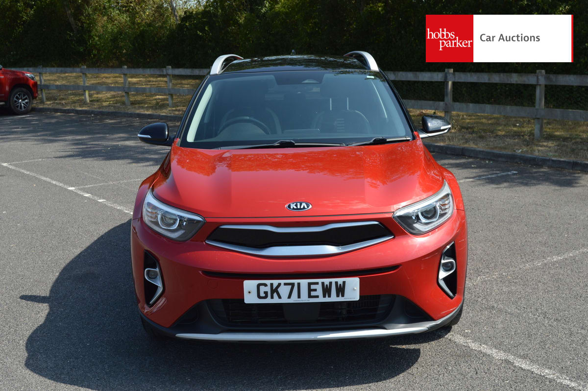 KIA STONIC CONNECT MHEV image 7
