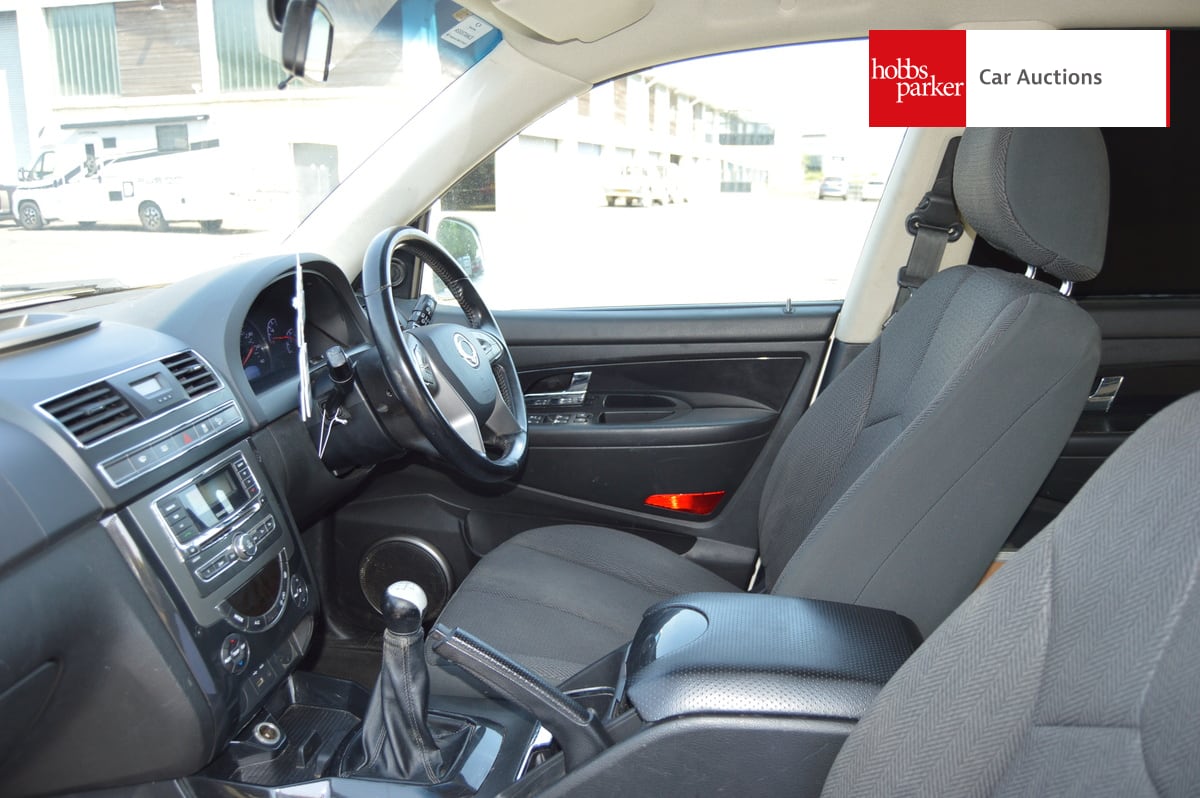 SSANGYONG REXTON CSE TD image 13
