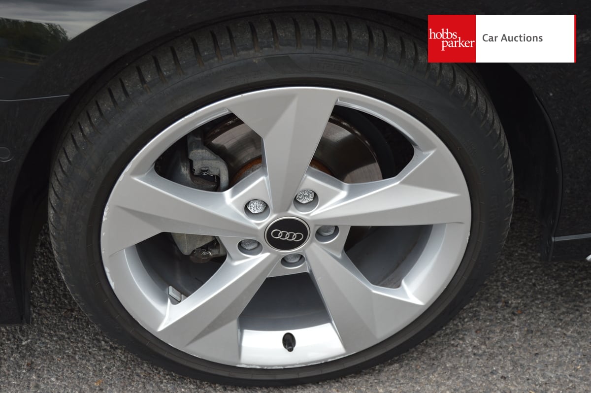AUDI A3 S LINE 30 TFSI MHEV S-A image 9