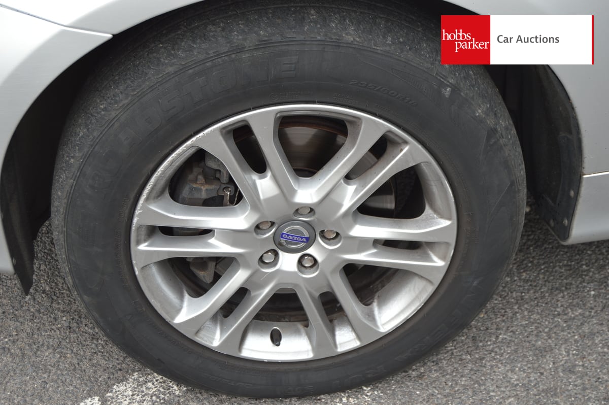 VOLVO XC60 SE LUX NAV D5 AWD AU image 9
