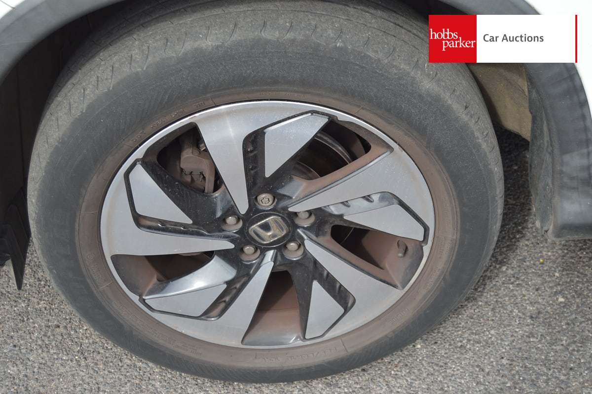 HONDA CR-V SR I-VTEC AUTO image 9