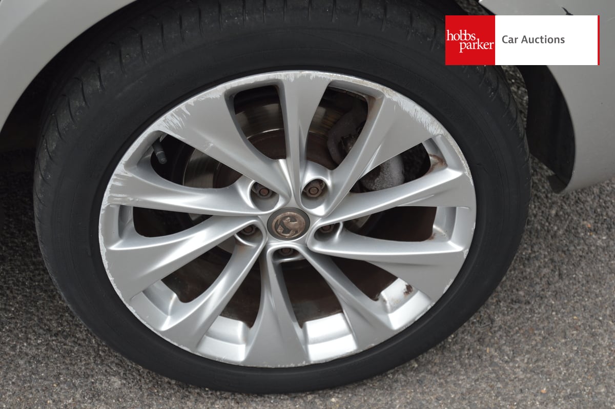VAUXHALL ASTRA DESIGN ECOFLEX S/S image 10
