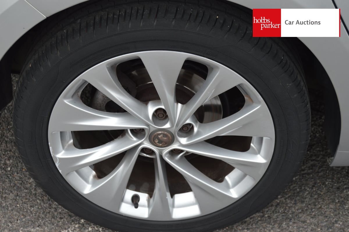 VAUXHALL ASTRA DESIGN ECOFLEX S/S image 11