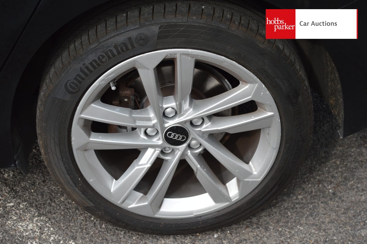 AUDI A3 SPORT 40 TFSI E S-A image 10