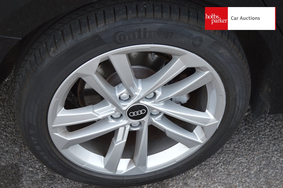 AUDI A3 SPORT 40 TFSI E S-A image 11