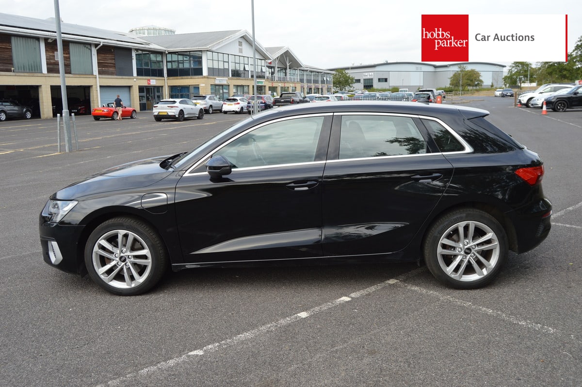 AUDI A3 SPORT 40 TFSI E S-A image 6