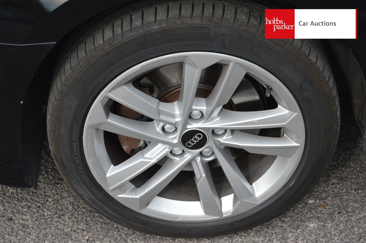 AUDI A3 SPORT 40 TFSI E S-A image 9