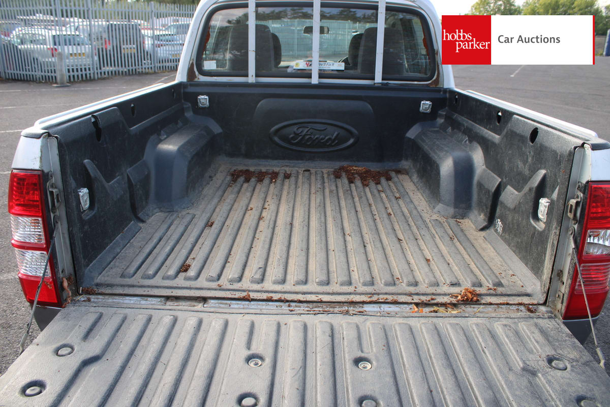 FORD RANGER XLT D/C 4WD image 15