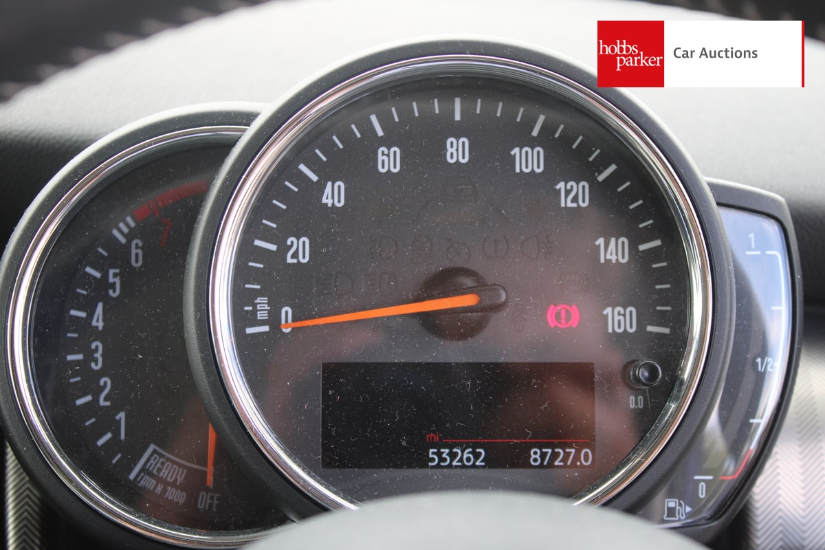 MINI COOPER EXCLUSIVE image 16