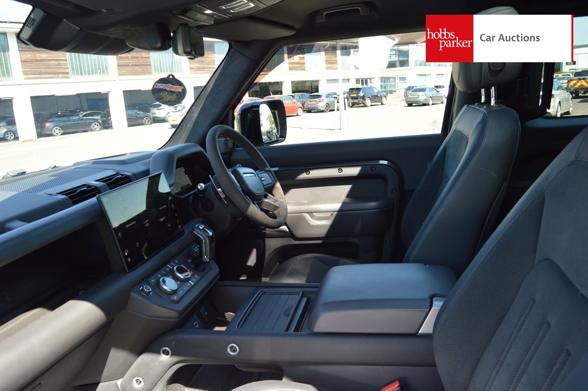 LAND ROVER DEFENDER V8 CARPATHIAN ED image 13