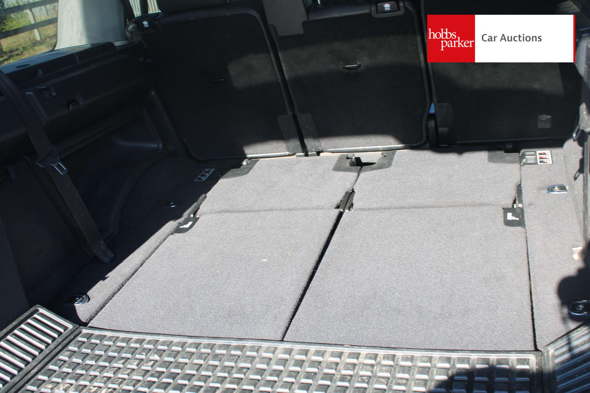 LAND ROVER DISCOVERY HSE TDV6 AUTO image 17