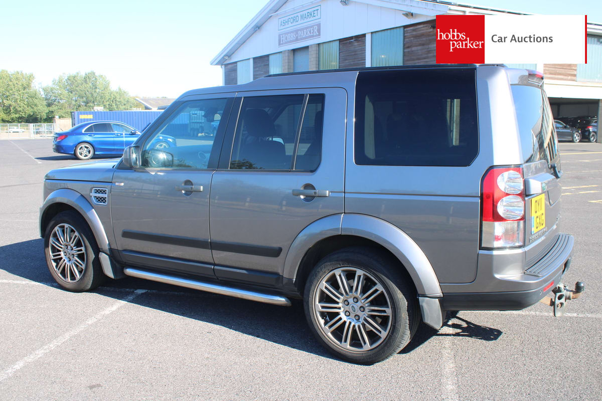 LAND ROVER DISCOVERY HSE TDV6 AUTO image 5