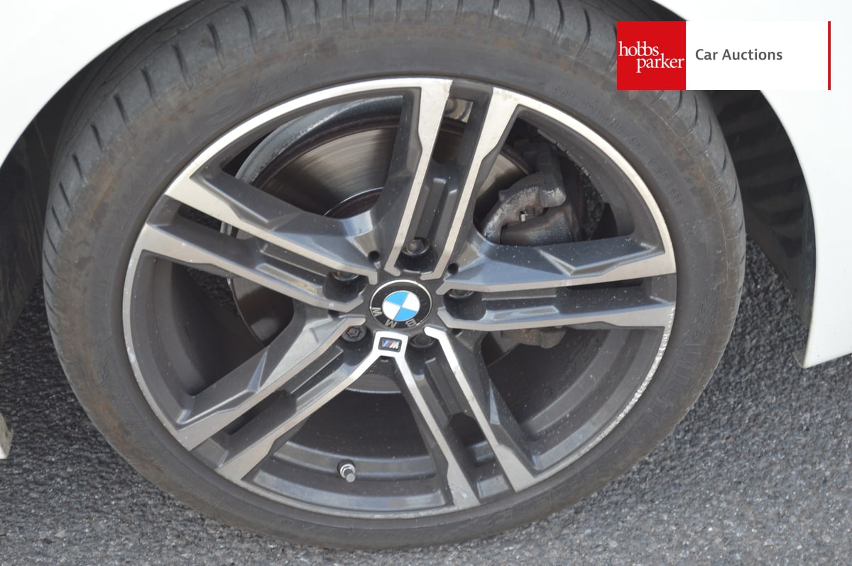 BMW 118I M SPORT image 13
