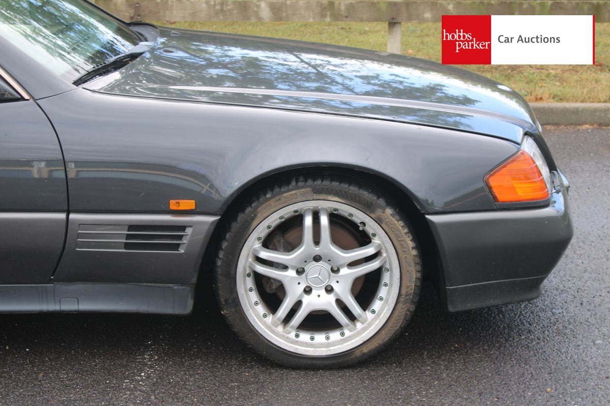 MERCEDES 300SL-24 AUTO image 14