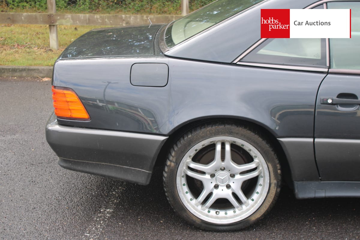 MERCEDES 300SL-24 AUTO image 15