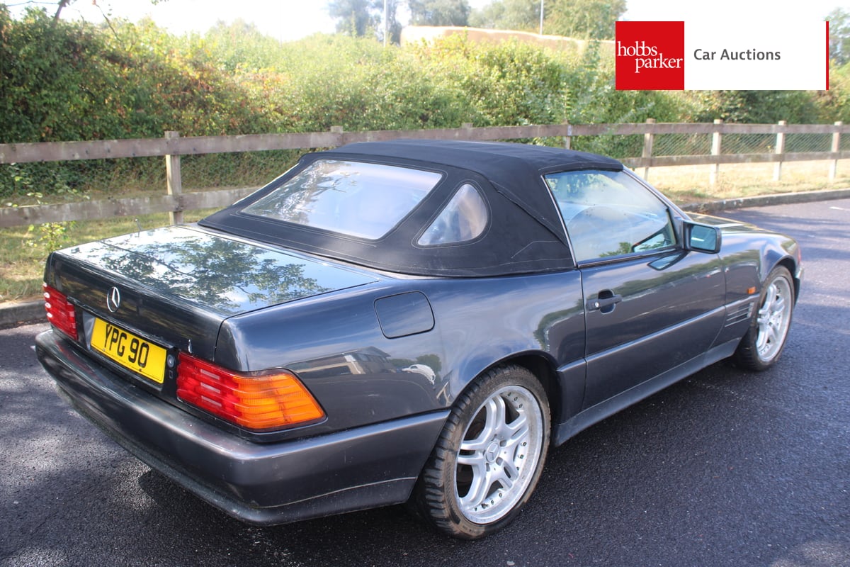 MERCEDES 300SL-24 AUTO image 33