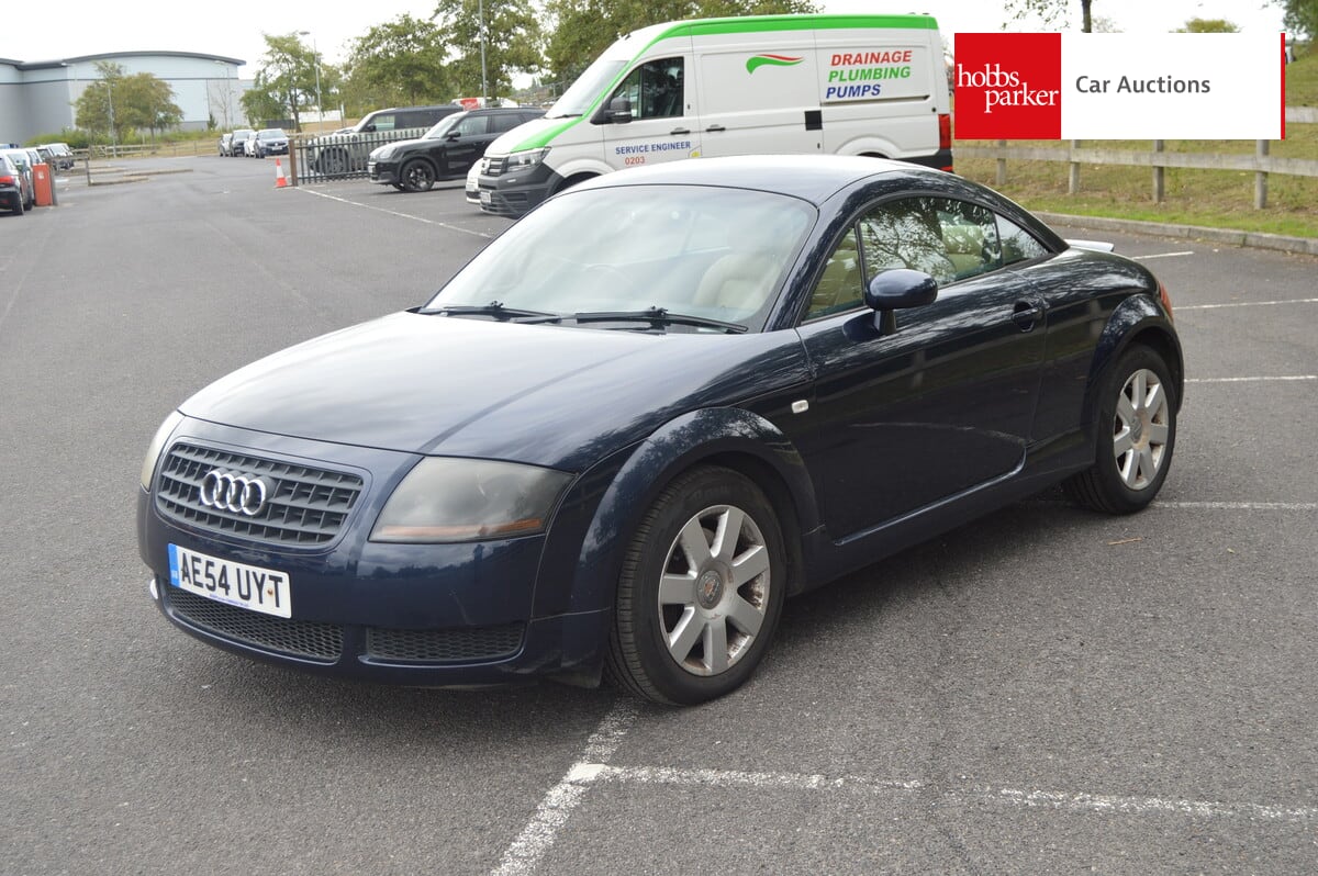 AUDI TT image 7