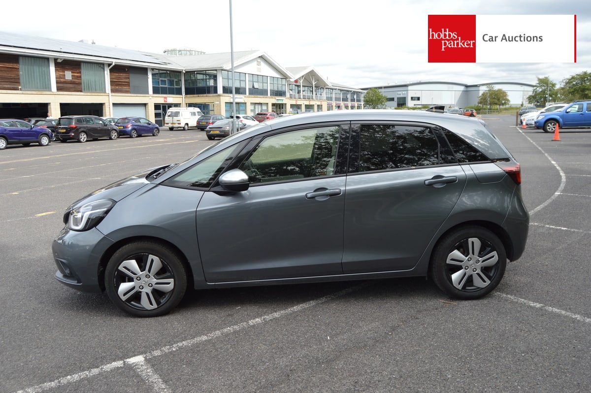 HONDA JAZZ EX I-MMD CVT image 6
