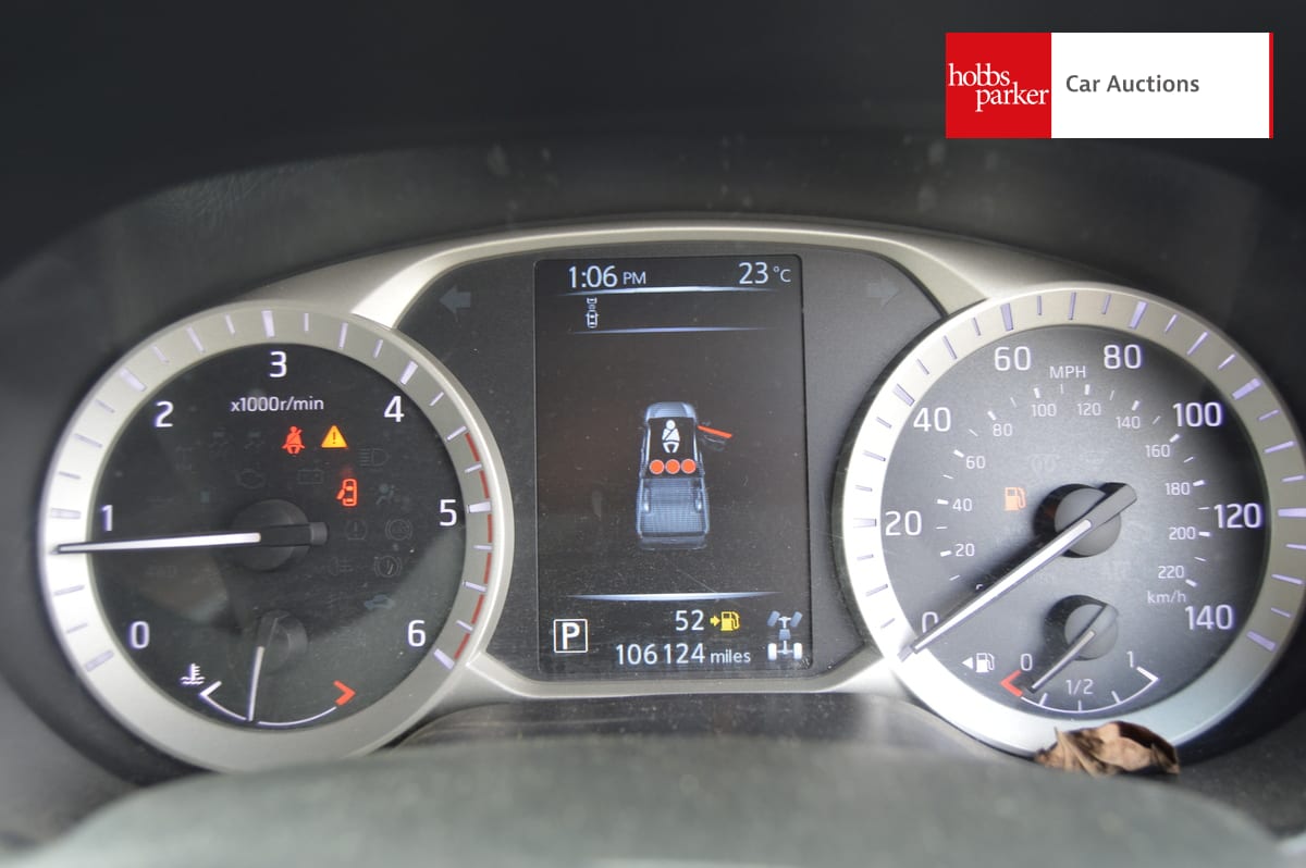 NISSAN NAVARA TEKNA DCI AUTO image 17