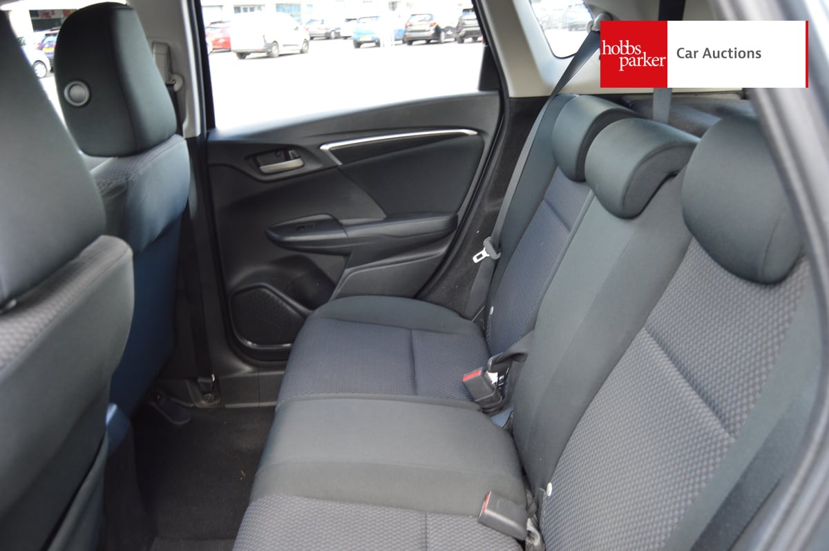 HONDA JAZZ SE I-VTEC image 14