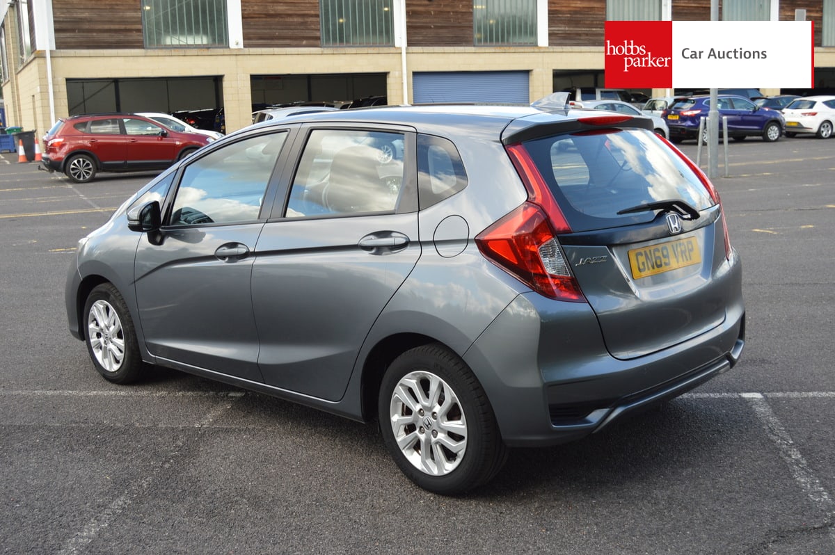 HONDA JAZZ SE I-VTEC image 5