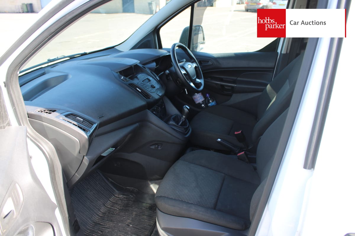 FORD TRANSIT CONNECT 200 image 9