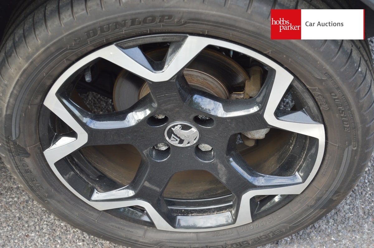 VAUXHALL CROSSLAND ELITE EDITION T image 12