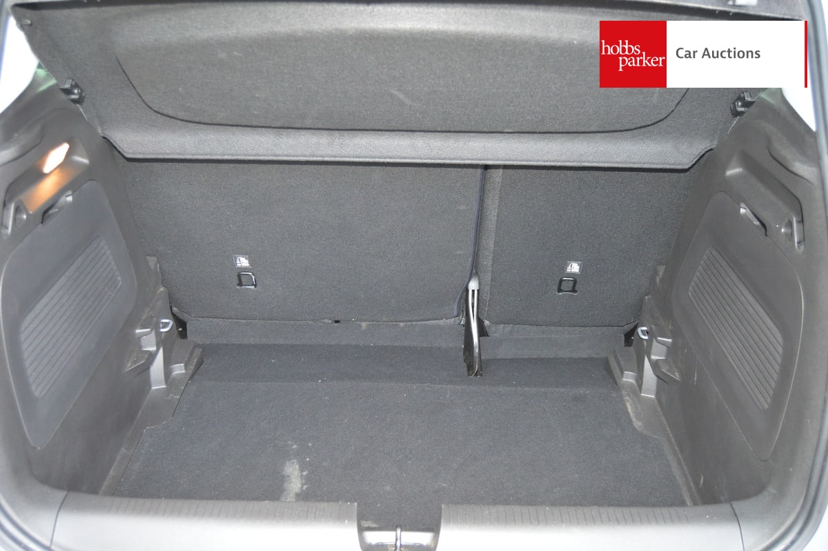 VAUXHALL CROSSLAND ELITE EDITION T image 15