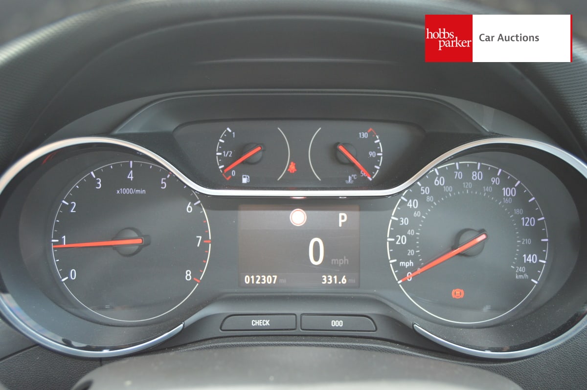 VAUXHALL CROSSLAND ELITE EDITION T image 17
