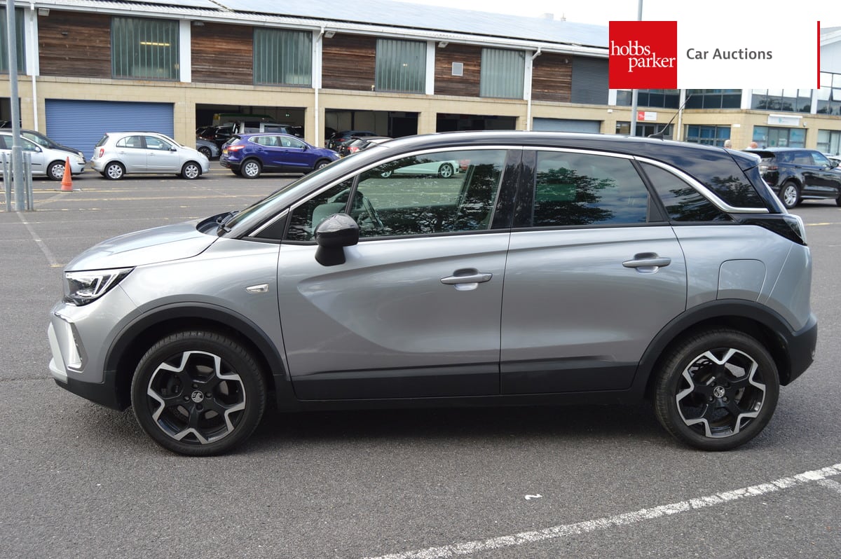 VAUXHALL CROSSLAND ELITE EDITION T image 6