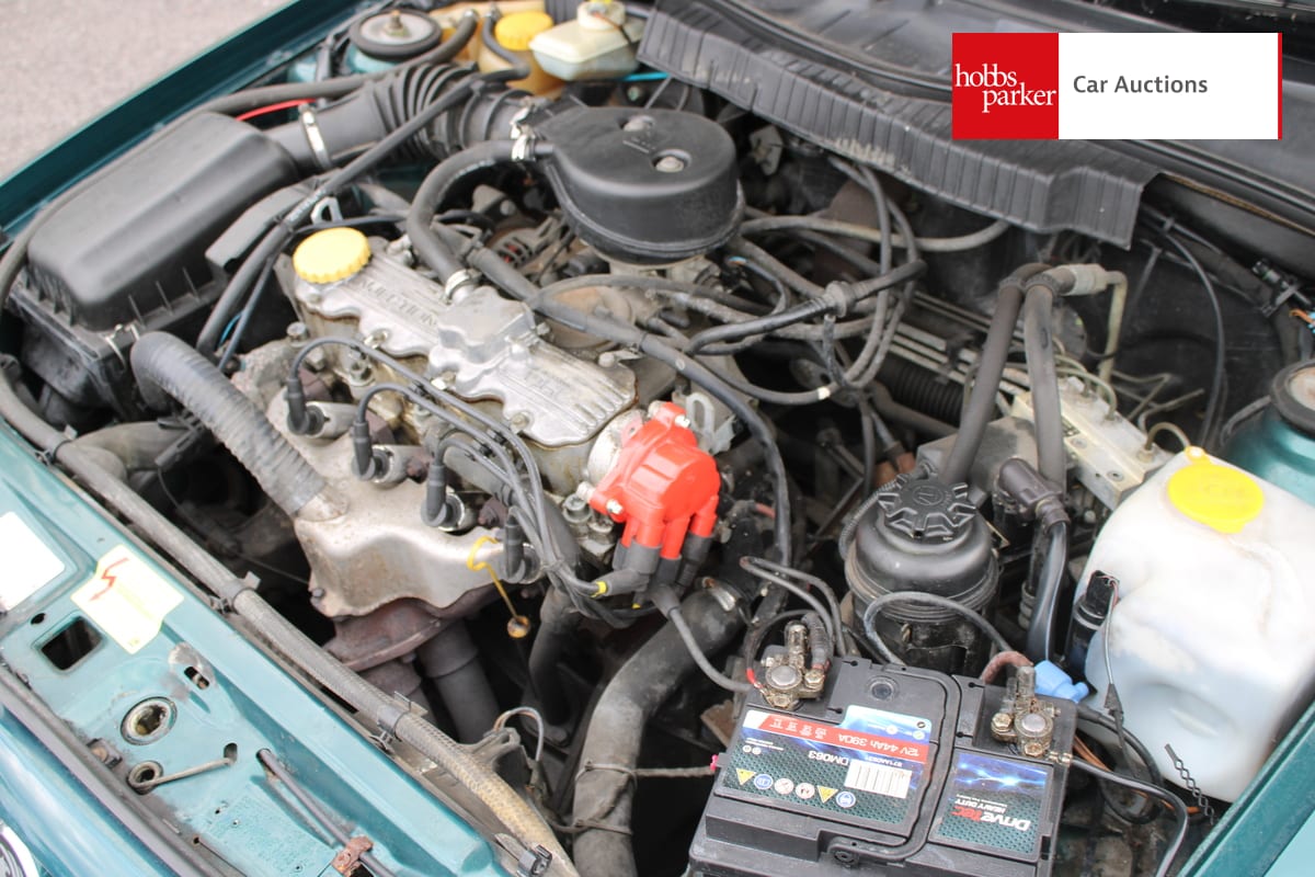 VAUXHALL CAVALIER LS 1.8 image 30