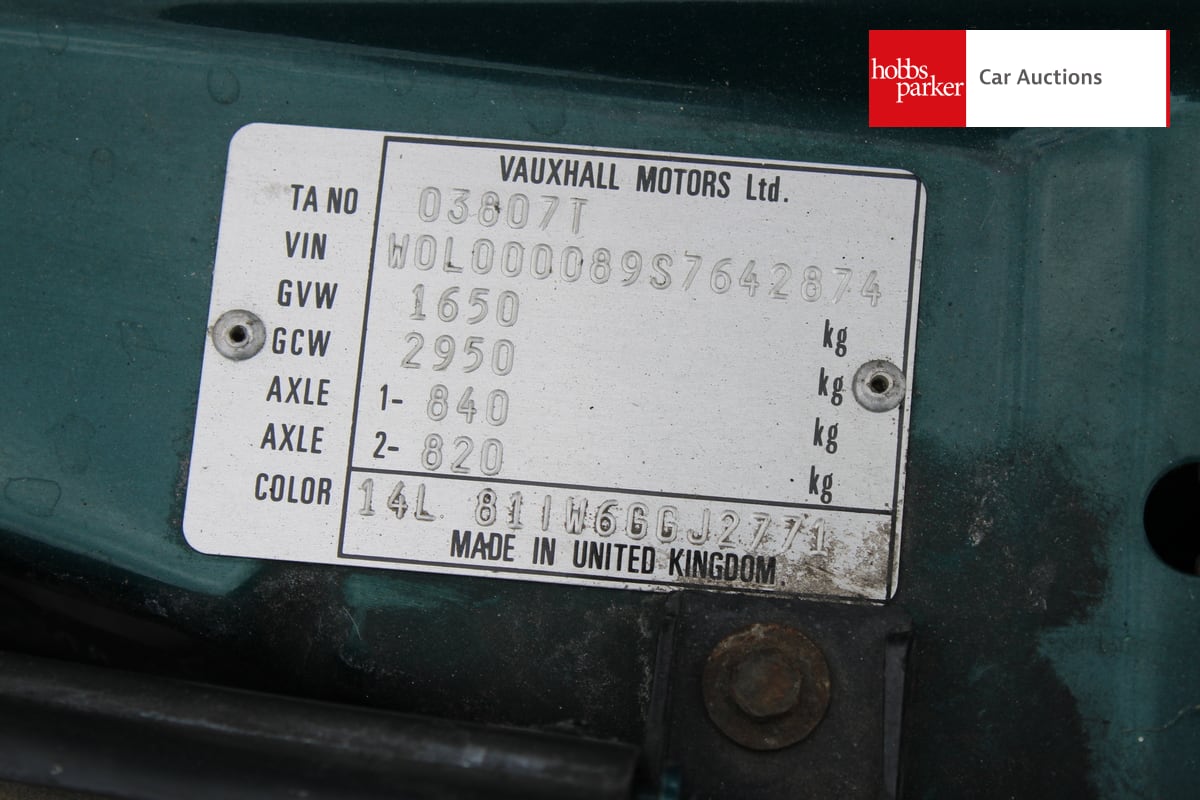 VAUXHALL CAVALIER LS 1.8 image 31