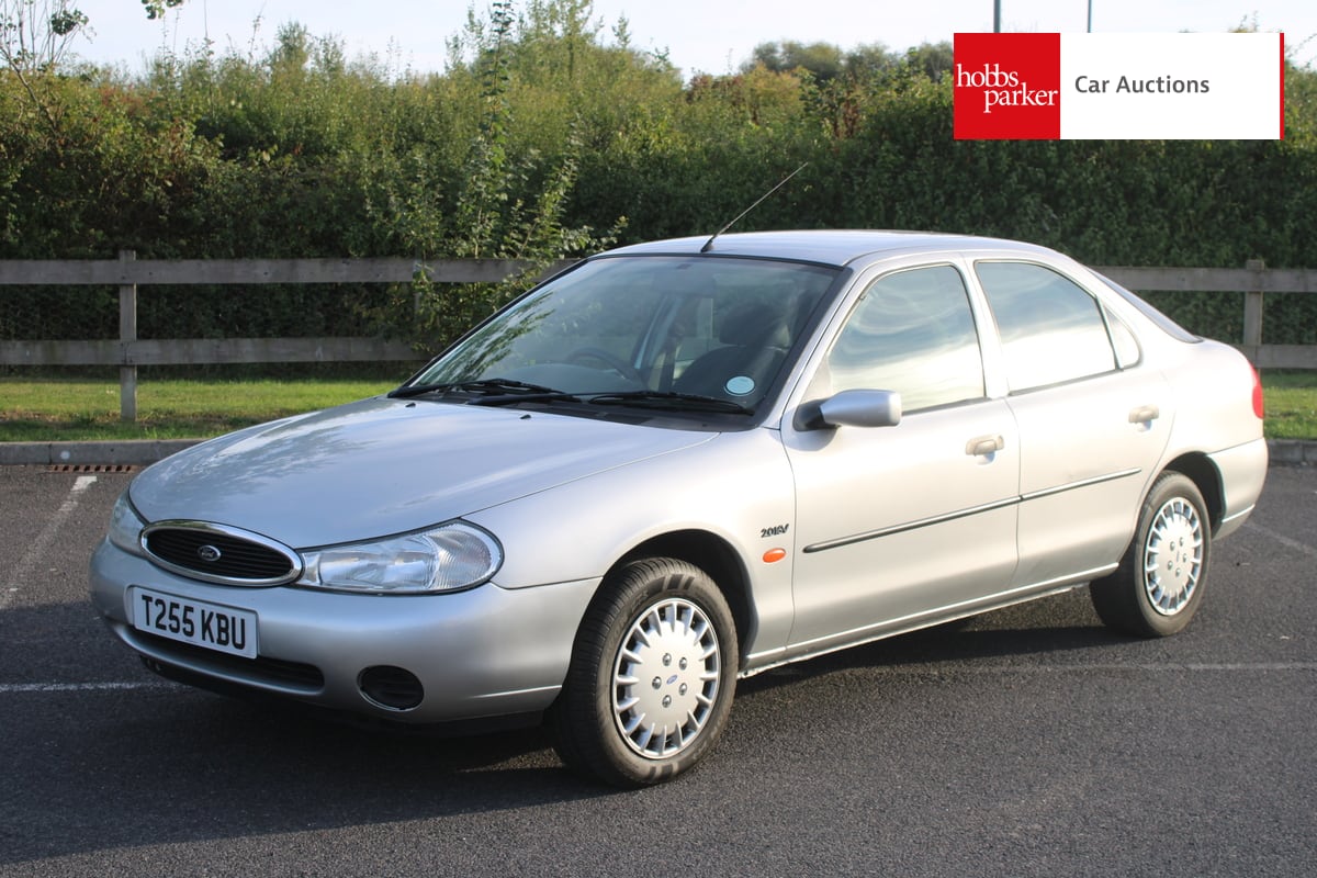 FORD MONDEO GLX AUTO image 7