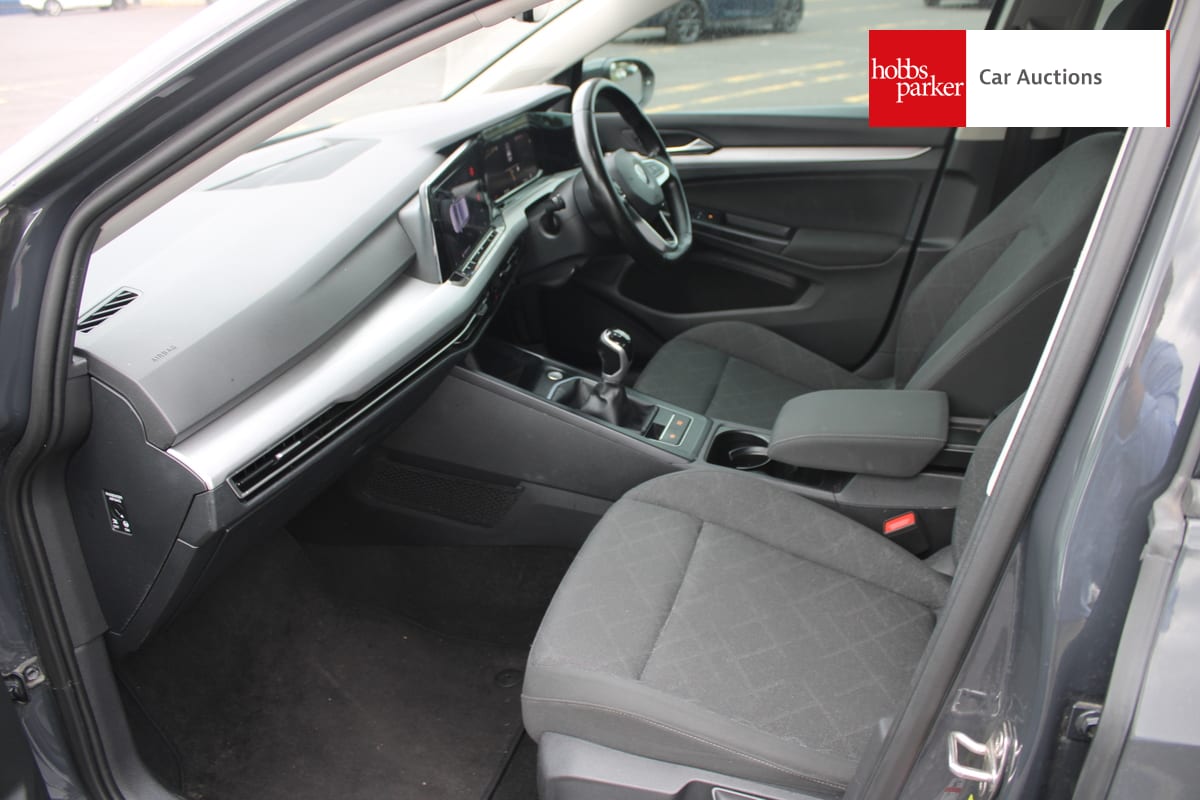 VOLKSWAGEN GOLF LIFE TSI image 13