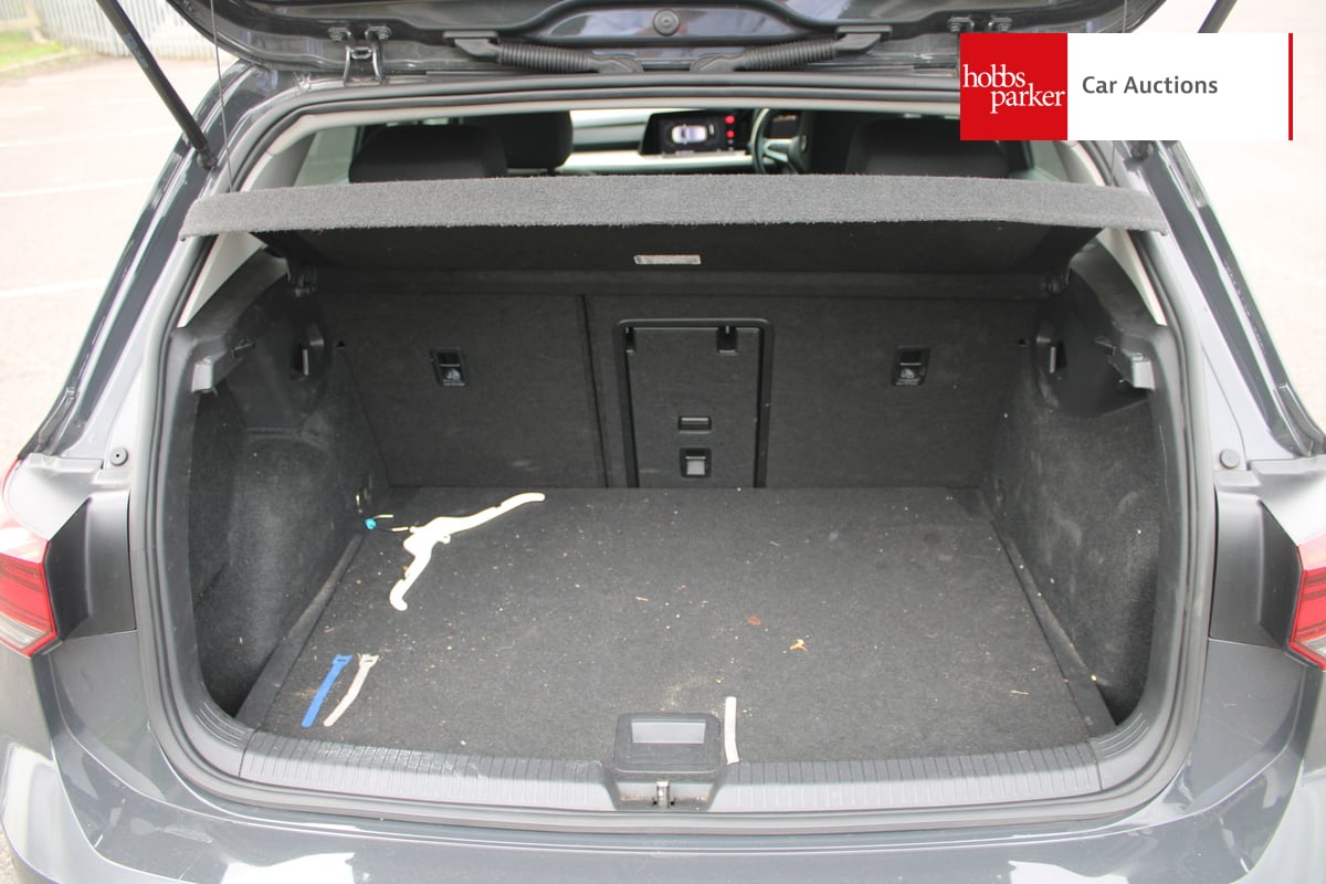 VOLKSWAGEN GOLF LIFE TSI image 15