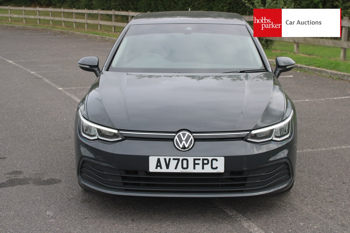 VOLKSWAGEN GOLF LIFE TSI image 8