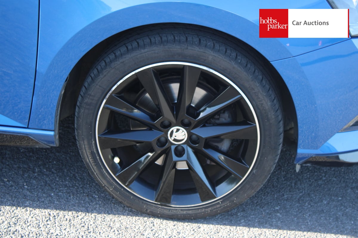 SKODA FABIA MONTE CARLO TSI image 9