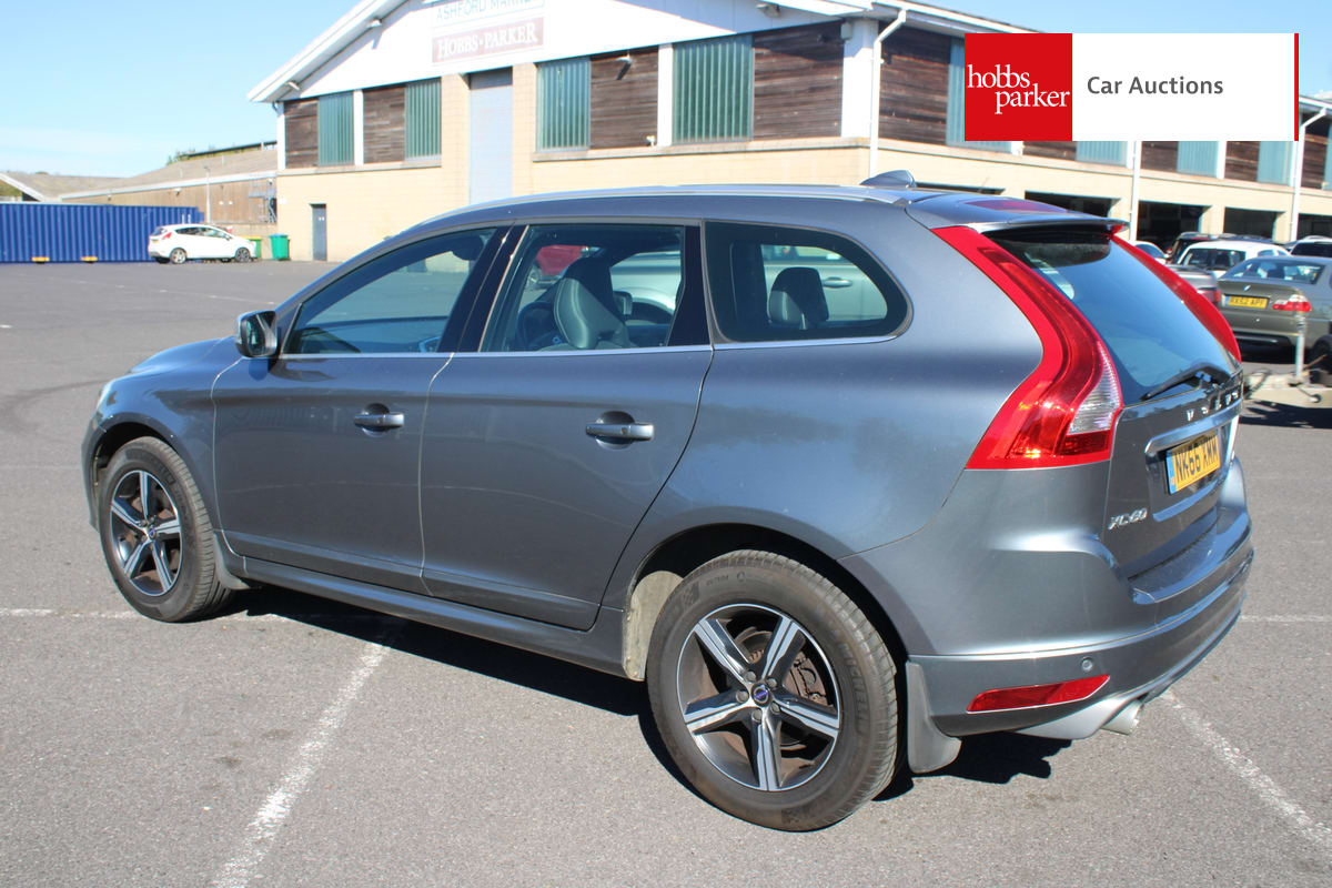 VOLVO XC60 R-DESIGN LUX NAV D5 image 5