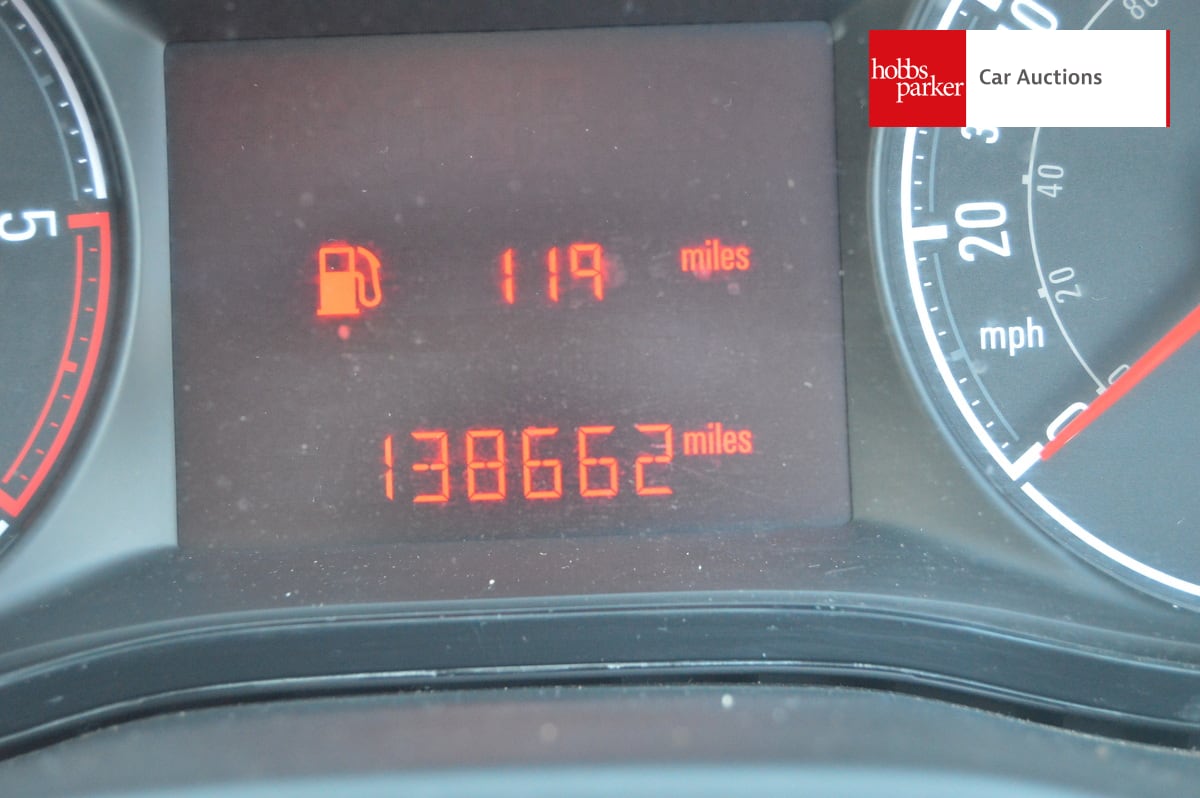 VAUXHALL CORSA SPORTIVE CDTI S/S image 15