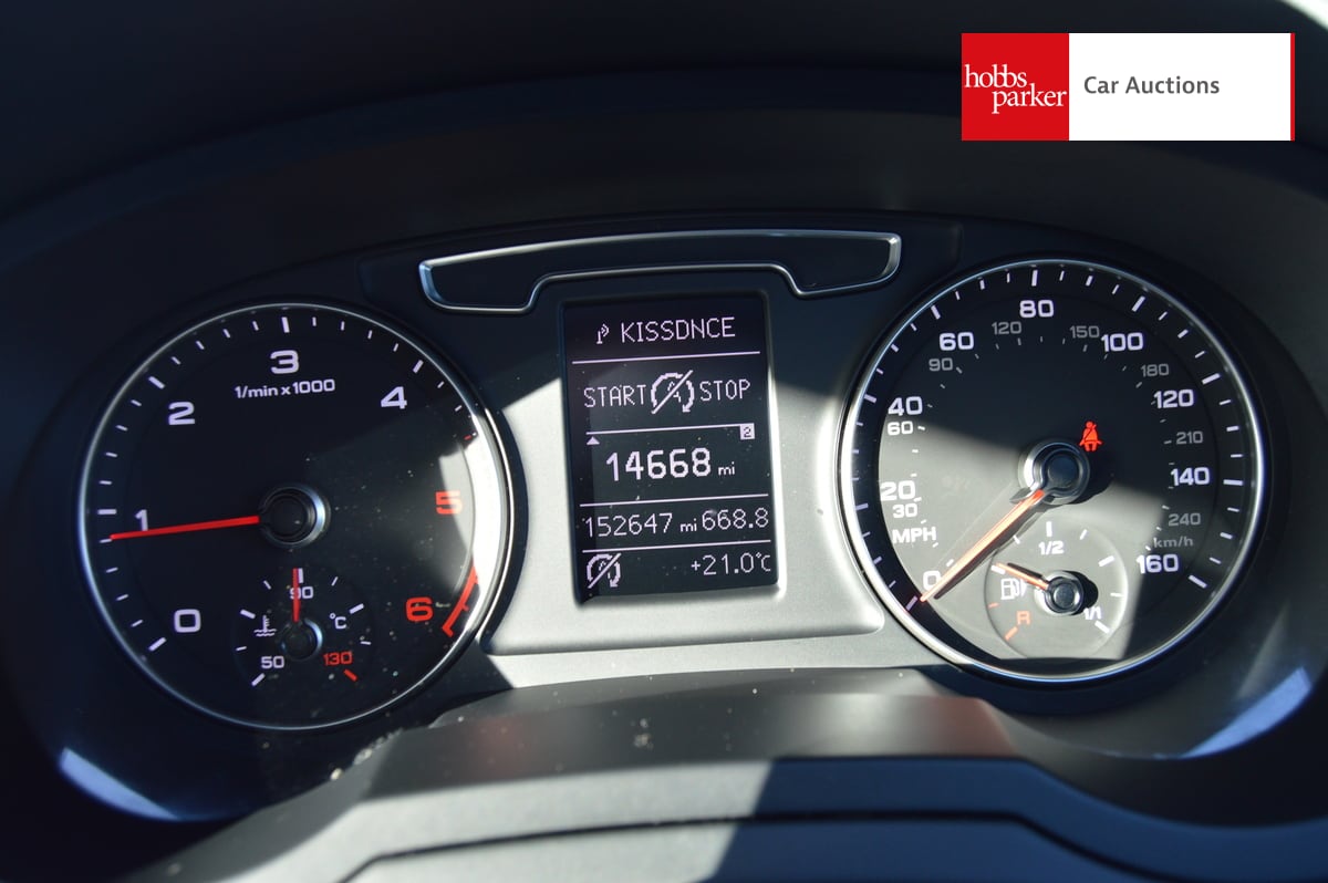AUDI Q3 SE TDI QUATTRO S-A image 17