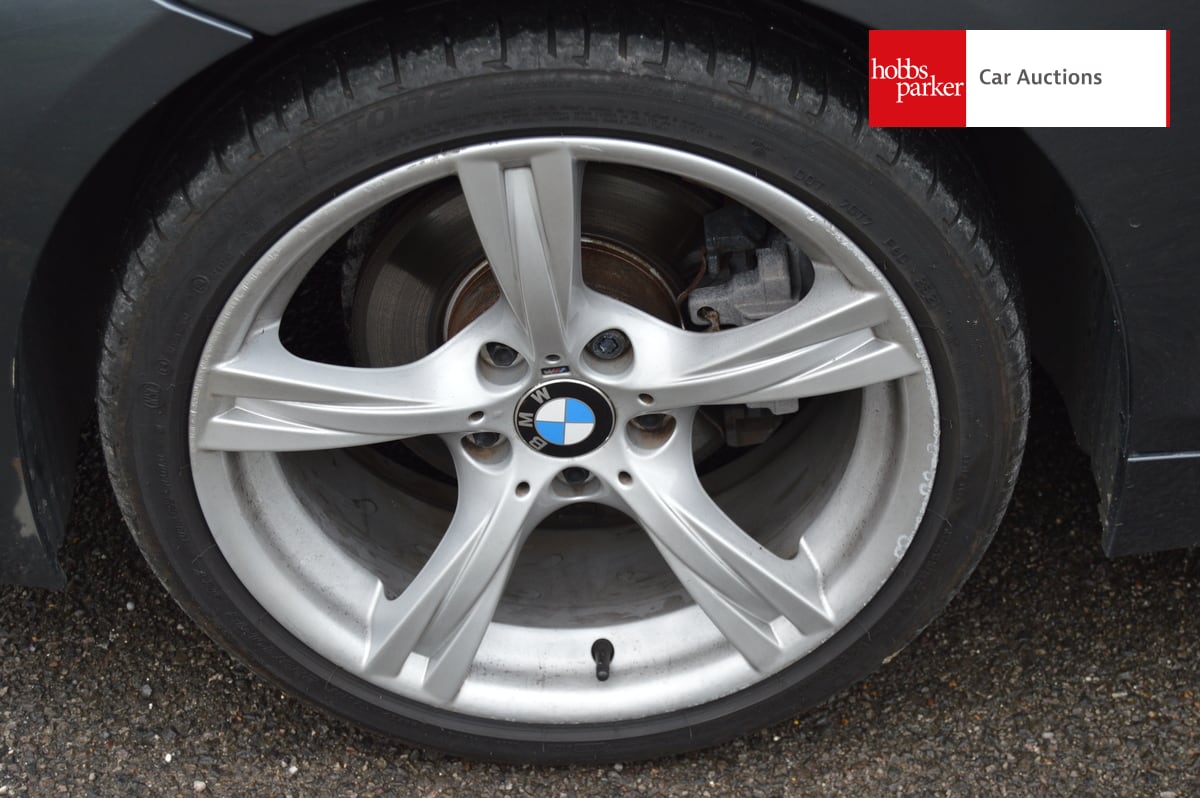 BMW Z4 SDRIVE20I M SPORT image 9