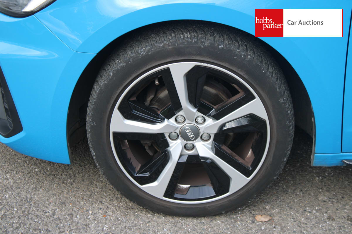 AUDI A1 S LINE 30 TFSI S-A image 12