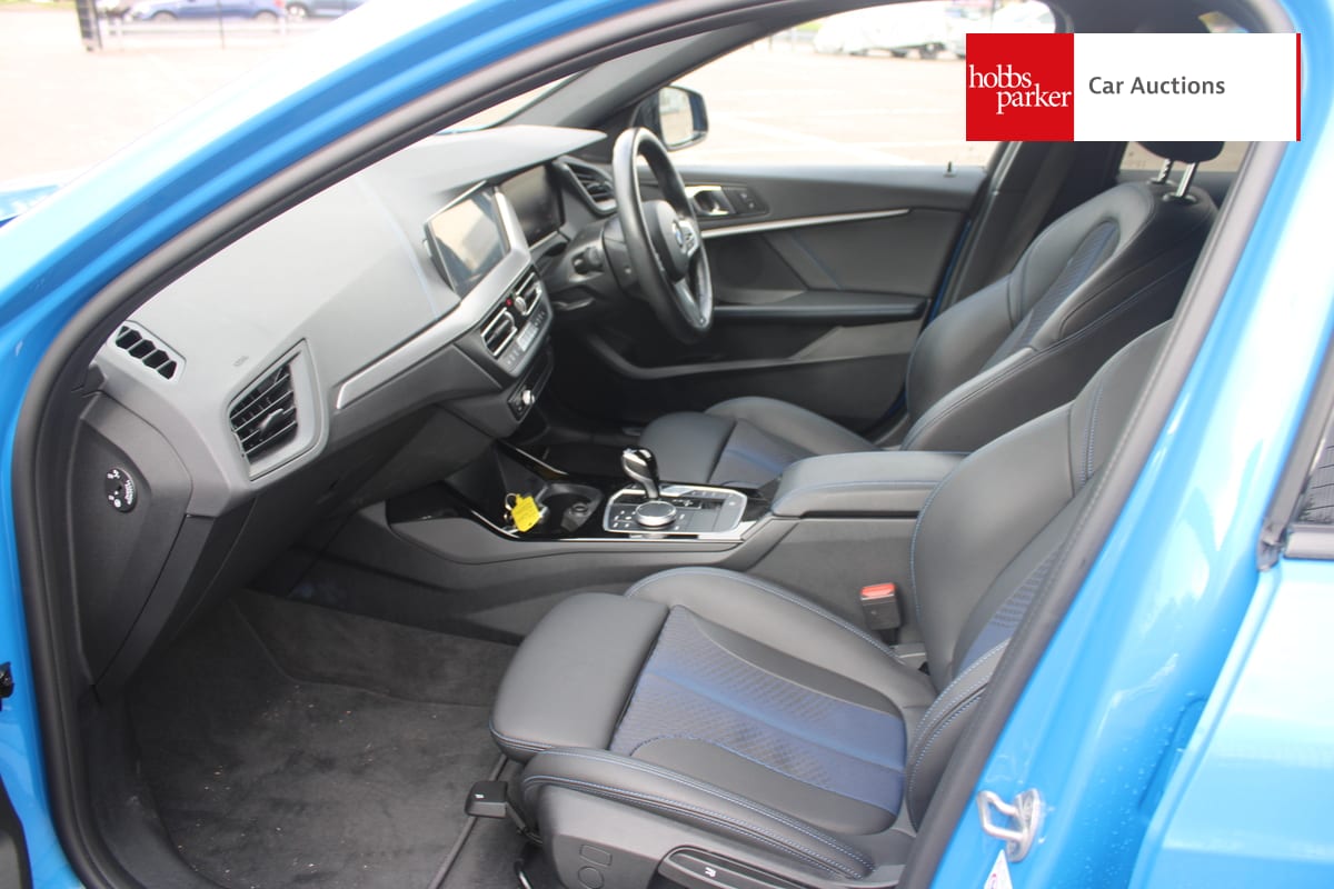 BMW 118I M SPORT AUTO image 13