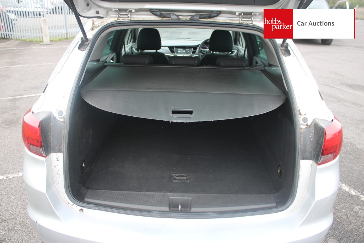 VAUXHALL ASTRA DESIGN CDTI image 15
