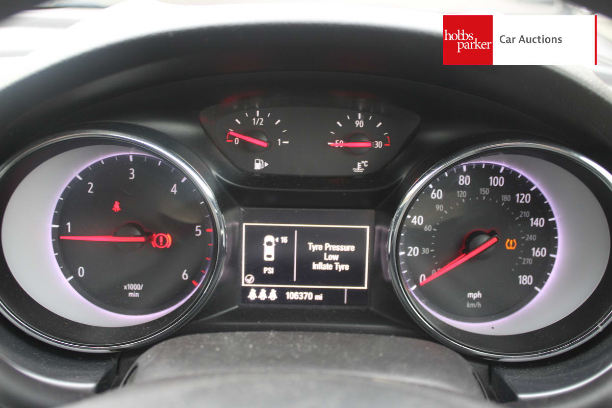 VAUXHALL ASTRA DESIGN CDTI image 16